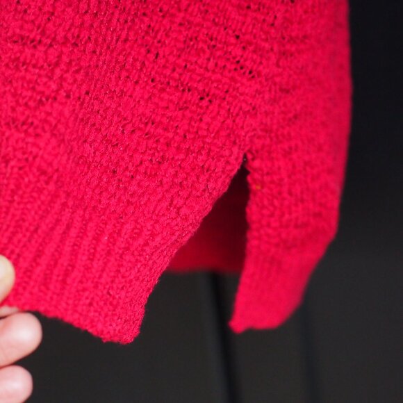 Susan Bristol | Vintage, Sequin V-neck, 3/4 Sleeve Sweater - Picture 5 of 6